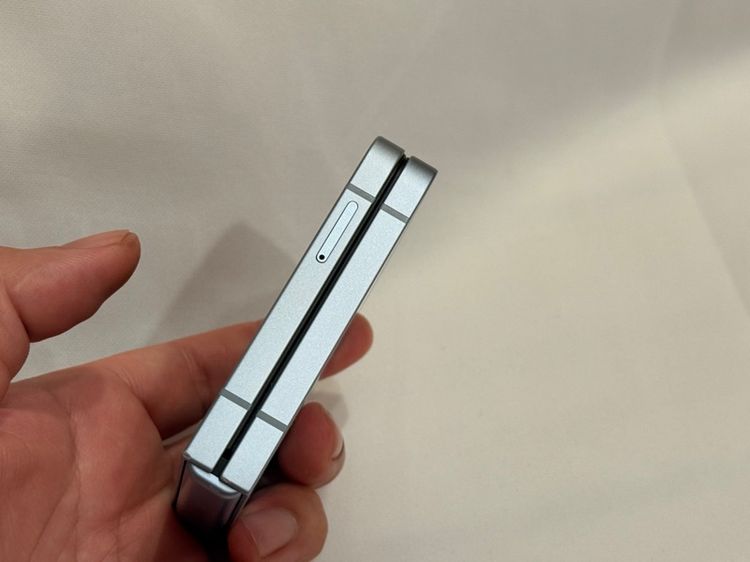 Samsung galaxy Flip6 (ไม่มีกล่อง) รูปที่ 9