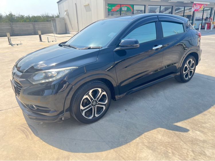 Honda HR-V 2016 1.8 E Limited เบนซิน เกียร์อัตโนมัติ ดำ รูปที่ 2
