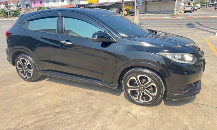 Honda HR-V 2016 1.8 E Limited เบนซิน เกียร์อัตโนมัติ ดำ รูปที่ 3
