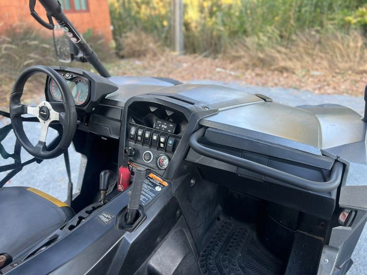 ขาย utv can-am commander max xt 1000 ปี 2016 รถสวย มาก ใช้งานน้อย 166 ช.ม เครื่อง 1000cc รูปที่ 3