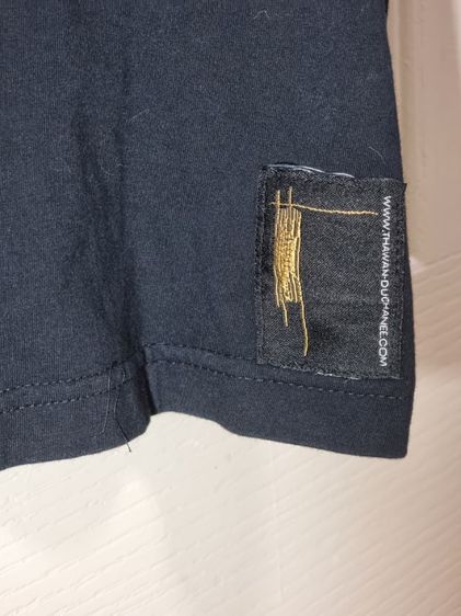 เสื้อยืดลายสุริยะภูมิจักรวาล ของอาจารย์ถวัลย์ ดัชนี ไซส์M  รูปที่ 4