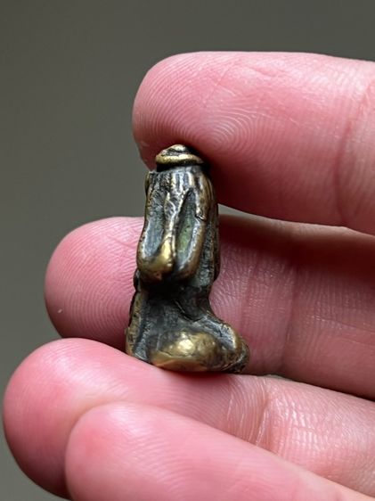 พระปิดตาหล่อโบราณ รูปที่ 4