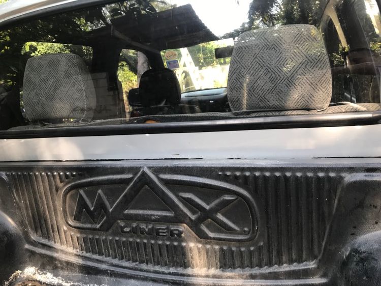 Ford Ranger 2002 2.5 XLT Pickup ดีเซล เกียร์ธรรมดา บรอนซ์เงิน รูปที่ 3