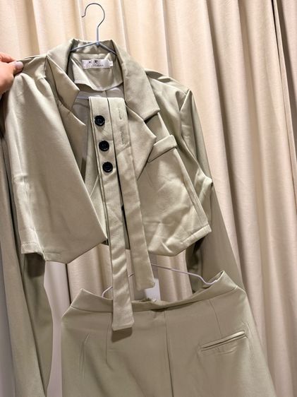 เสื้อ
