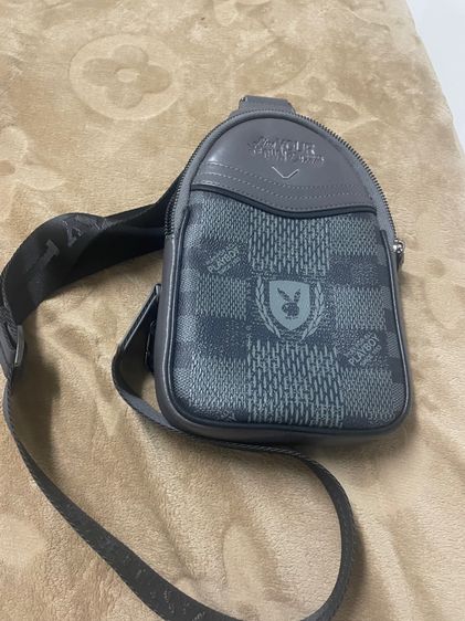 กระเป๋าสะพาย