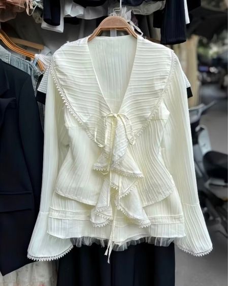 เสื้อ รูปที่ 2