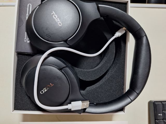 หูฟัง Tozo H10 เสียงดีมาก ตัดเสียงรบกวนได้อย่างยอดเยี่ยม รูปที่ 3