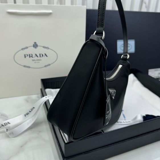 Prada Re-Edition 2005  รูปที่ 7
