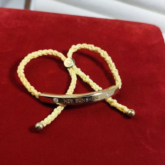 🔖ข้อมือแบรนด์ kate spade แท้ สีเหลืองพาสเทล สวยน่ารัก งานจากต่างประเทศ