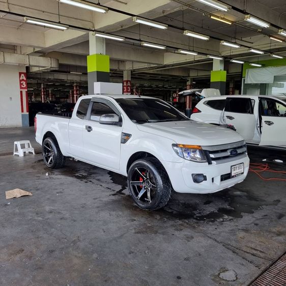 Ford Ranger 2015 2.2 XLS Pickup ดีเซล เกียร์ธรรมดา ขาว รูปที่ 2