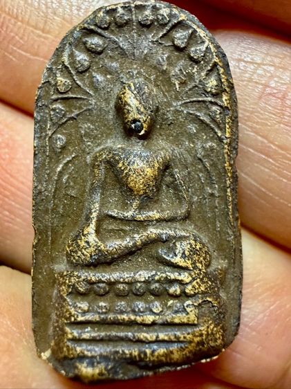 พระกรุเนื้อดิน ภาคเหนือ( ลำพูน-เชียงใหม่)สายพระเก่าๆ พระเหมาๆบ้านๆ พระคนแก่เก่าๆเก็บ ทิ้งใว้ก่อนจากไป 081-3330446 line tonyabu 