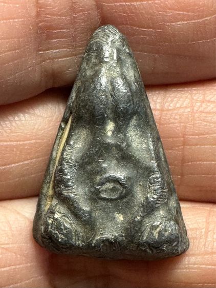 🙏 พระปิดตาเนื้อตะกั่ว หลวงพ่อดำ วัดกุฏิ(ล้อพิมพ์พระปิดตาหลวงพ่ออี๋วัดสัตหีบ) ช่วงปี 2432-2442 🙏พระสมเด็จวัดระฆังปรกโพธิ์ องค์ละ1550