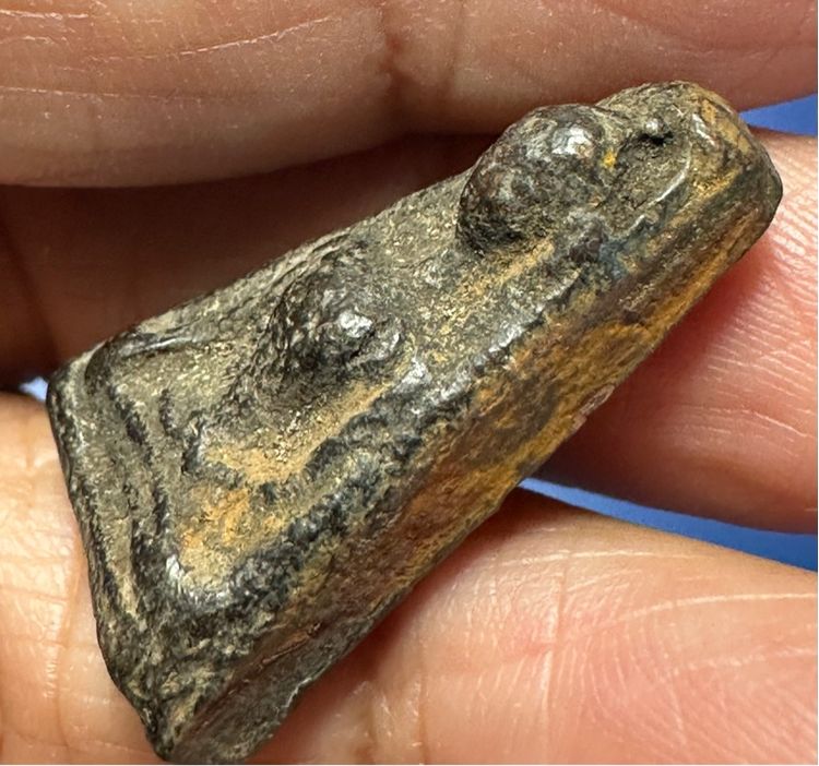 🙏พระผงสุพรรณ พิมพ์หน้าหนุ่ม🙏พระผงเกษา พิมพ์พระคง ครูบาศรีวิชัย องค์ละ 2000 รูปที่ 4