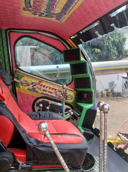 รถเกี่ยวข้าวสภาพสวย รูปที่ 15