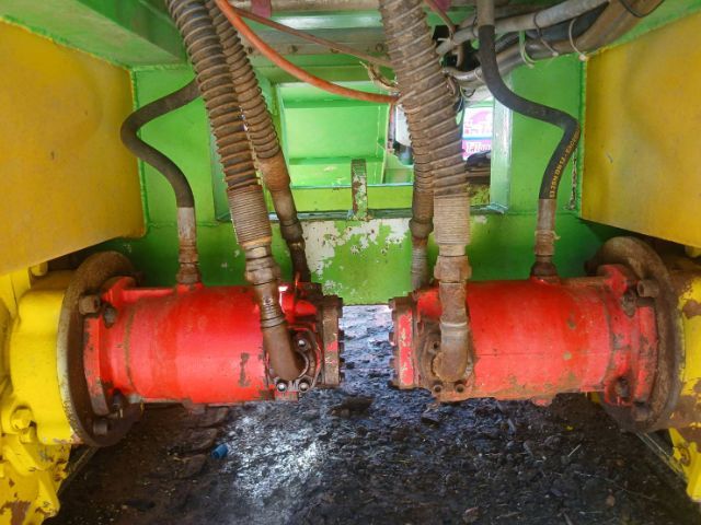 รถเกี่ยวข้าวสภาพสวย รูปที่ 14