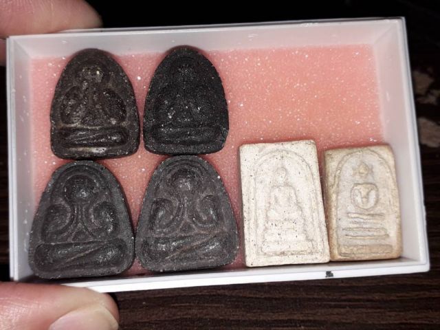 ขายพระบ้าน