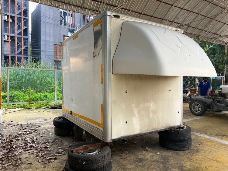 กระบะตู้ทึบ ภาย รูปที่ 9