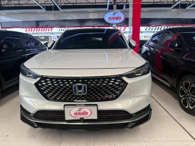 Honda HR-V 2023 1.5 e:HEV RS Utility-car เบนซิน ไม่ติดแก๊ส เกียร์อัตโนมัติ ขาว