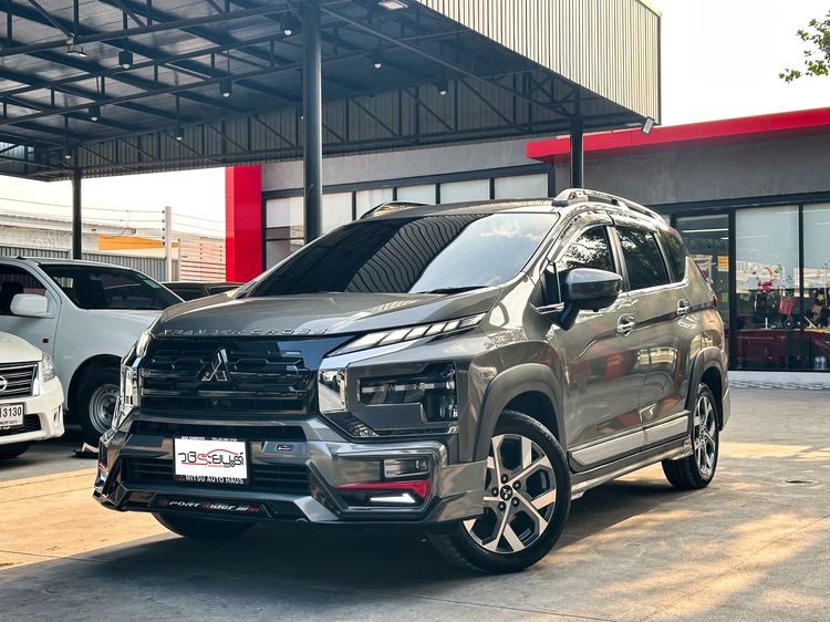 รถ Mitsubishi Xpander 1.5 Cross สี เทา