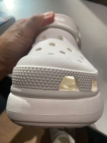 รองเท้า crocs รูปที่ 13