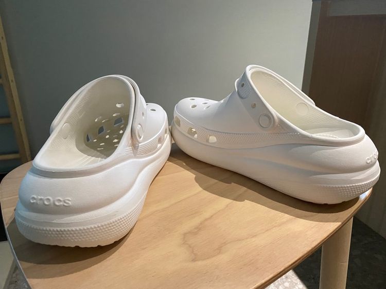 รองเท้า crocs รูปที่ 5
