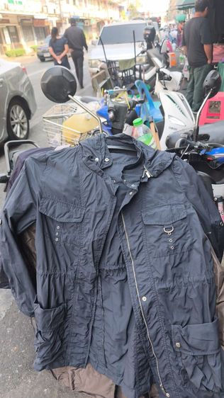 เสื้อโค้ช เสื้อกันหนาว สภาพใหม่ราคาถูก รูปที่ 4