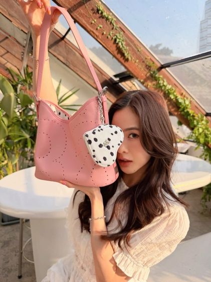 กระเป๋า Rally loop valentine limited รูปที่ 12