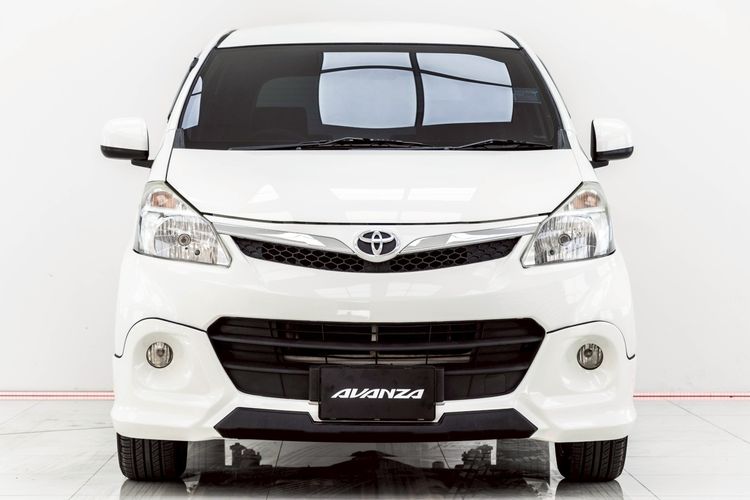 Toyota Avanza 2014 1.5 S Touring Utility-car เบนซิน ไม่ติดแก๊ส เกียร์อัตโนมัติ ขาว รูปที่ 4