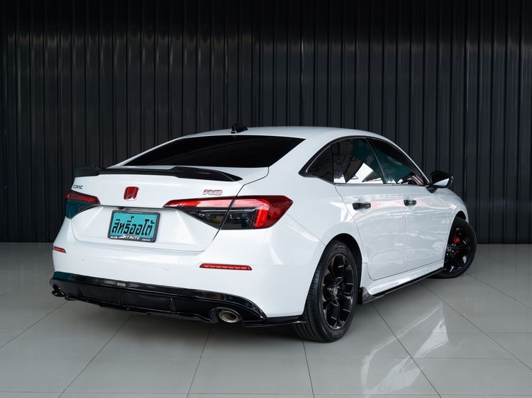 Honda Civic 2021 1.5 RS Sedan เบนซิน ไม่ติดแก๊ส เกียร์อัตโนมัติ ขาว รูปที่ 4