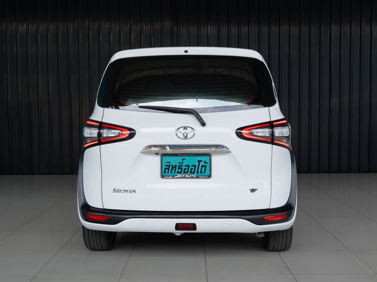 Toyota Sienta 2020 1.5 V Utility-car เบนซิน ไม่ติดแก๊ส เกียร์อัตโนมัติ ขาว รูปที่ 3