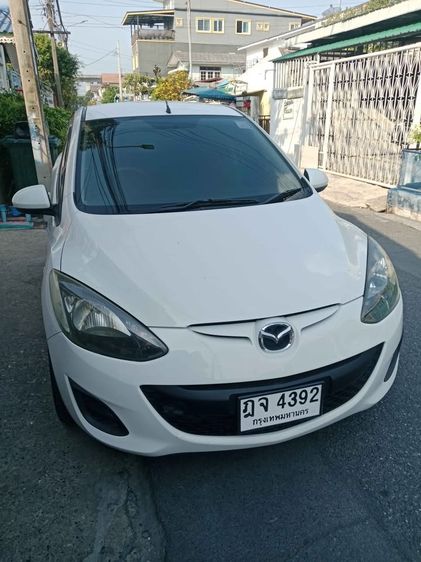 รถ Mazda Mazda 2 1.5 Maxx Sports สี ขาว