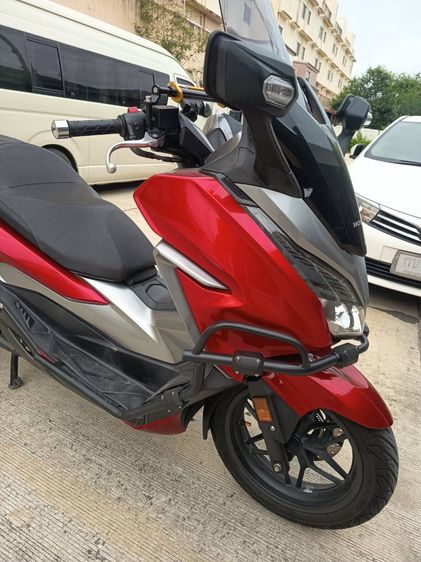 มอเตอร์ไซค์ Honda forza 300 รูปที่ 3