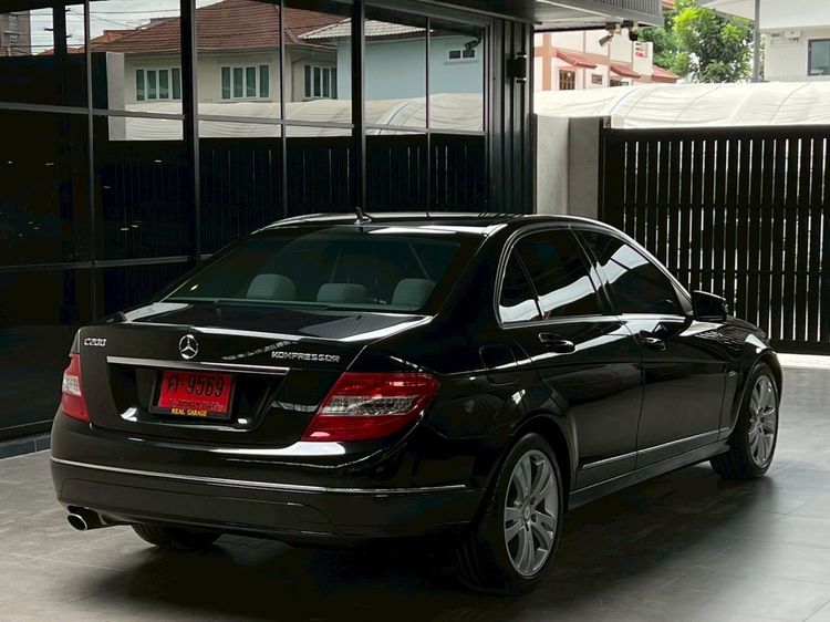 Mercedes-Benz C-Class 2009 C200 Kompressor Sedan เบนซิน ไม่ติดแก๊ส เกียร์อัตโนมัติ ดำ รูปที่ 4