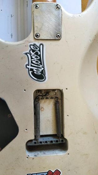 ปล่อยกีตาร์ไฟฟ้ายามาฮ่าตําหนิตามภาพ มีคลิิปเสียงทัดแชทมา นัดรับที่หนองคายได้ 0892779877  รูปที่ 7