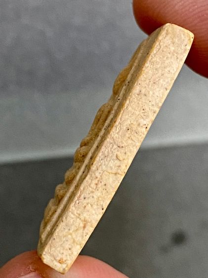 พระสมเด็จวัดระฆัง รุ่นอนุสรณ์ 122 ปี สมเด็จพระพุฒาจารย์ (โต พรหมรังสี) หลังตราปั้มวัดระฆัง ออกปี 2537 รูปที่ 5