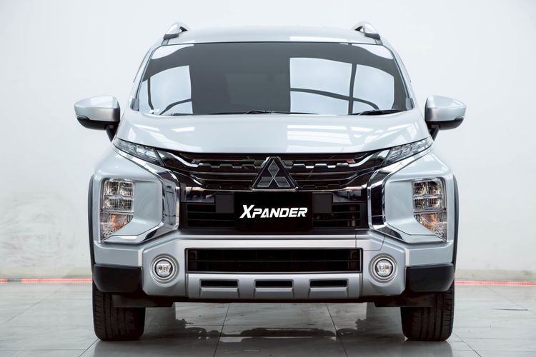 Mitsubishi Xpander 2021 1.5 Cross Utility-car เบนซิน ไม่ติดแก๊ส เกียร์อัตโนมัติ ขาว รูปที่ 4