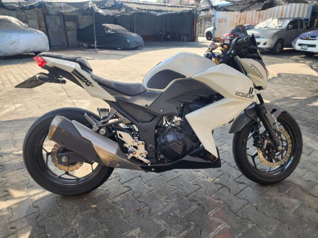 ขาย Kawasaki Z250 รูปที่ 3