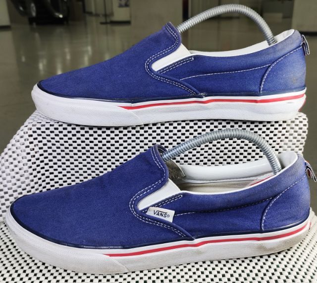 รองเท้า💥VANS Slip - On💥ของแท้‼️สียีนส์ พื้นเดิมๆ นิ่ม สวยๆ เดิมๆ สภาพดี💥ไซร์ 43  รูปที่ 11