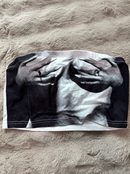 เสื้อผ้ามือสอง รูปที่ 15