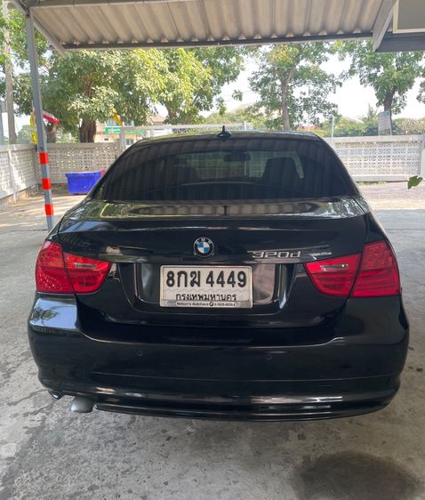 BMW Series 3 2009 320d Sedan ดีเซล เกียร์อัตโนมัติ ดำ รูปที่ 4