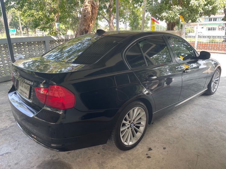 BMW Series 3 2009 320d Sedan ดีเซล เกียร์อัตโนมัติ ดำ รูปที่ 3