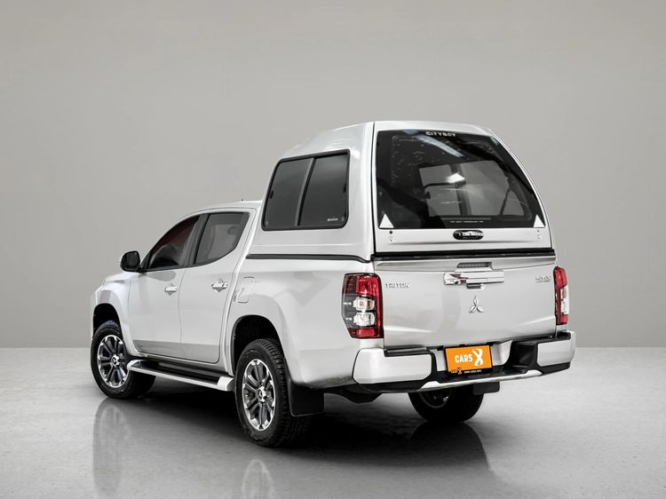 Mitsubishi Triton 2020 All New Double Cab 2.4 GLS 4WD Pickup ดีเซล ไม่ติดแก๊ส เกียร์ธรรมดา บรอนซ์เงิน รูปที่ 4