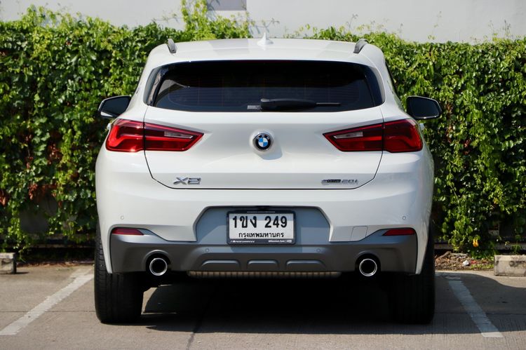 BMW X2 2020 2.0 sDrive20i M Sport X Utility-car เบนซิน ไม่ติดแก๊ส เกียร์อัตโนมัติ ขาว รูปที่ 4