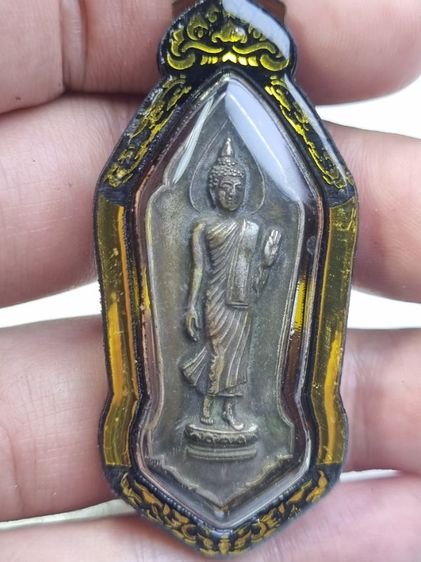 เปิดครับ พระบ้าน เก่าๆ มี 18 องค์ ราคา องค์ละ 400 บาท 3 องค์ 1,000 บาท ครับ ส่งฟรี รวมกันได้ ทุกรายการครับ สนใจ ทักมาได้เลยครับ รูปที่ 11