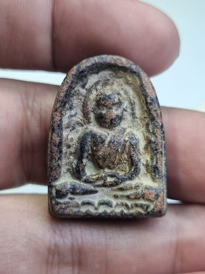 เปิดครับ พระบ้าน เก่าๆ มี 18 องค์ ราคา องค์ละ 400 บาท 3 องค์ 1,000 บาท ครับ ส่งฟรี รวมกันได้ ทุกรายการครับ สนใจ ทักมาได้เลยครับ รูปที่ 4