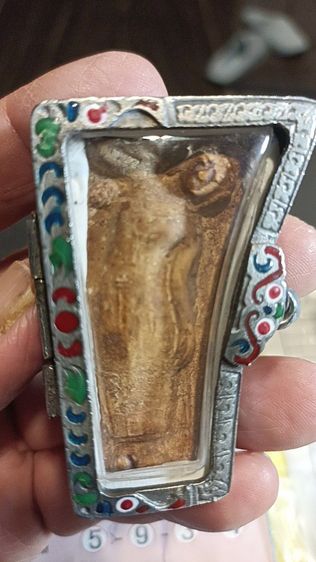 พระนอนวัดอินทรขาวขุนพรหม รูปที่ 9