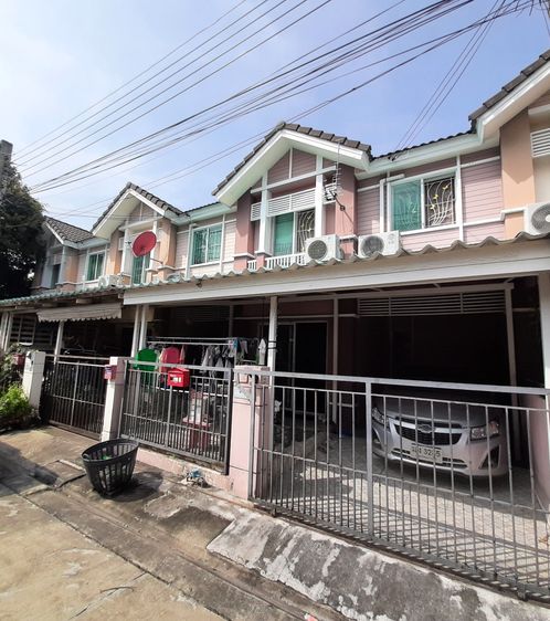 Pruksa ไม่มี ทาวนเฮ้าส์ 2 ชั้น  พฤกษาวิลล์ 29  ซอย 14 เพชรเกษม 69 แยก 6 เนื้อที่ 19.7 ตรว  3 นอน 2 น้ำ 2 จอด  ลดเหลือ 1.69 ล้าน 085 0732541 รูปที่ 3