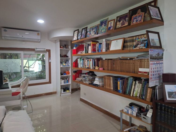 อื่นๆ มีบางส่วน ขายที่ดินพร้อมบ้าน 2 หลัง หมู่บ้านเมืองเอก ใกล้ตลาดสัมมากร, มหาวิทยาลัยรังสิต รูปที่ 3