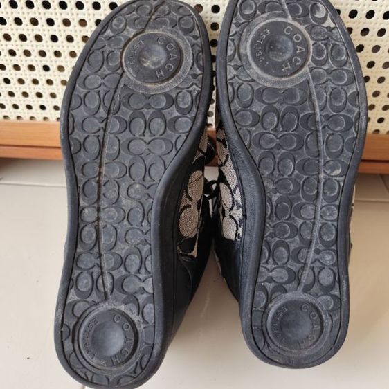 รองเท้าผ้าใบหุ้มข้อ COACH size 9 ยาวด้านใน26cm มือสองขายตามสภาพขอคนรับได้ รูปที่ 5