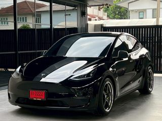 Tesla Model Y ตัวขับยาว long Range ปี23 วิ่ง 30000 KM.